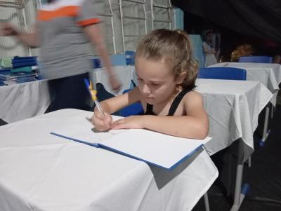 Noite de Autógrafos reuniu centenas de pessoas em Rio Bonito do Iguaçu